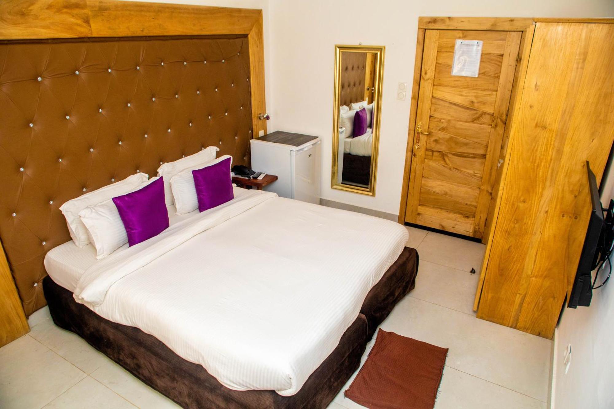 Hotel Les Orchidees Cotonou Dış mekan fotoğraf