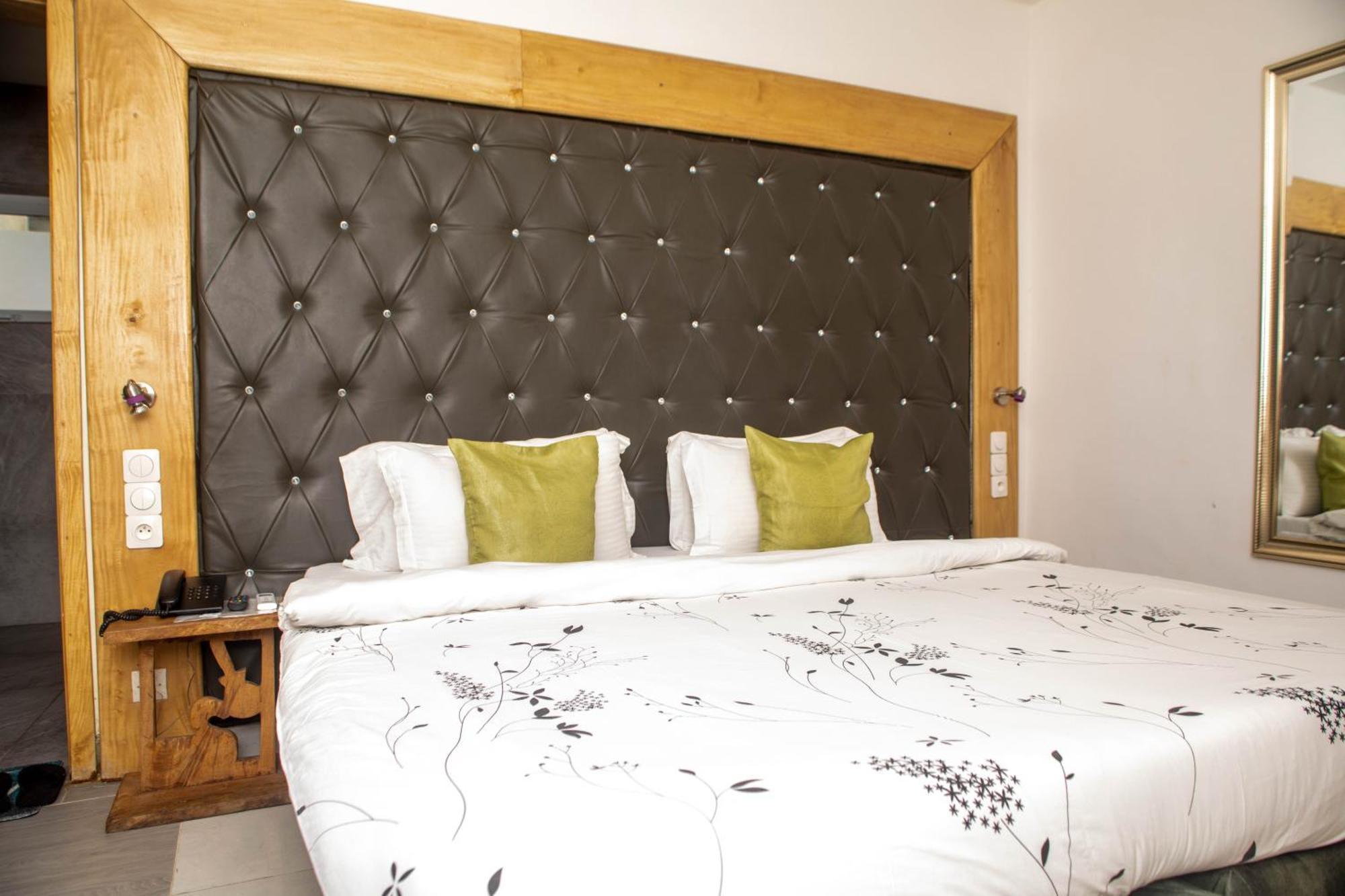 Hotel Les Orchidees Cotonou Dış mekan fotoğraf